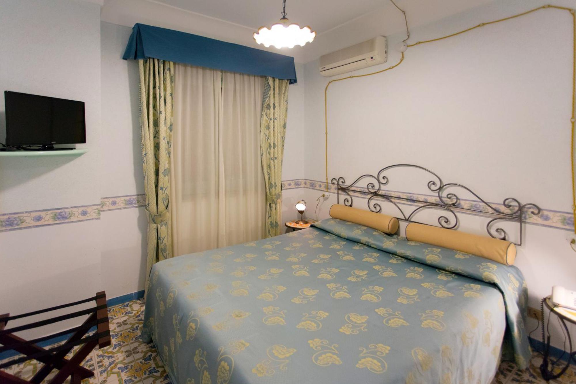 Holidays Fico D'India Pensión Furore Habitación foto